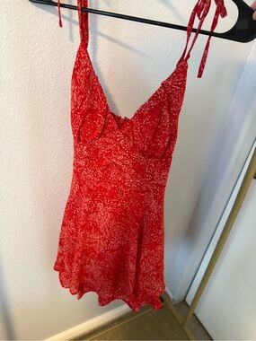 miami Red Printed Tie-Shoulder V-Neck Dress Size XL Francesca’s